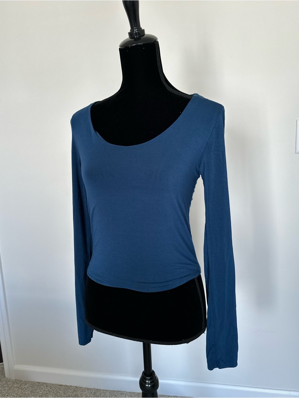Women’s Be Cool Blue Long Sleeve Scoop Neck Shirt - Picture 2 of 7